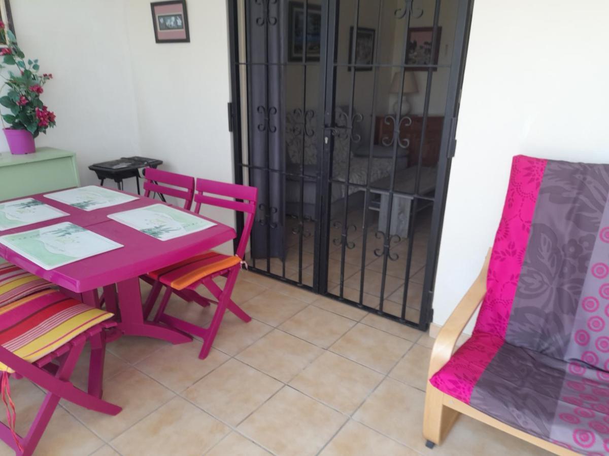 Logement Calme Proche Mer, 4 Personnes, St Aygulf เฟรฌูส ภายนอก รูปภาพ