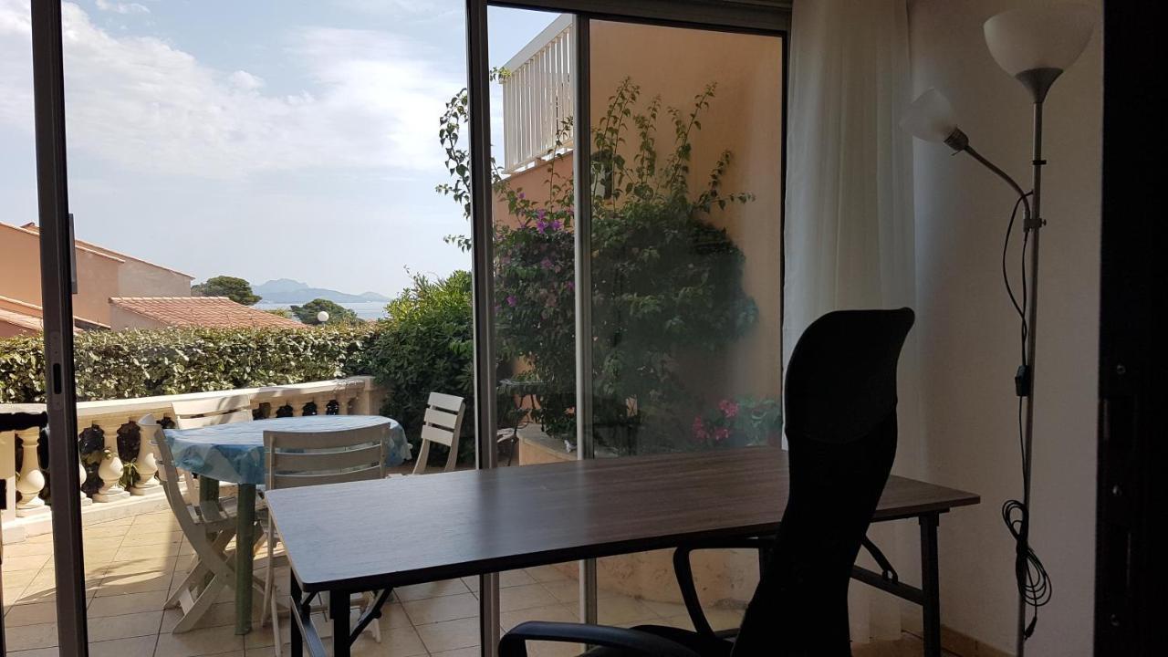 Logement Calme Proche Mer, 4 Personnes, St Aygulf เฟรฌูส ภายนอก รูปภาพ